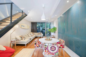 The Sun Catcher - A Trendy South Brisbane Townhouse